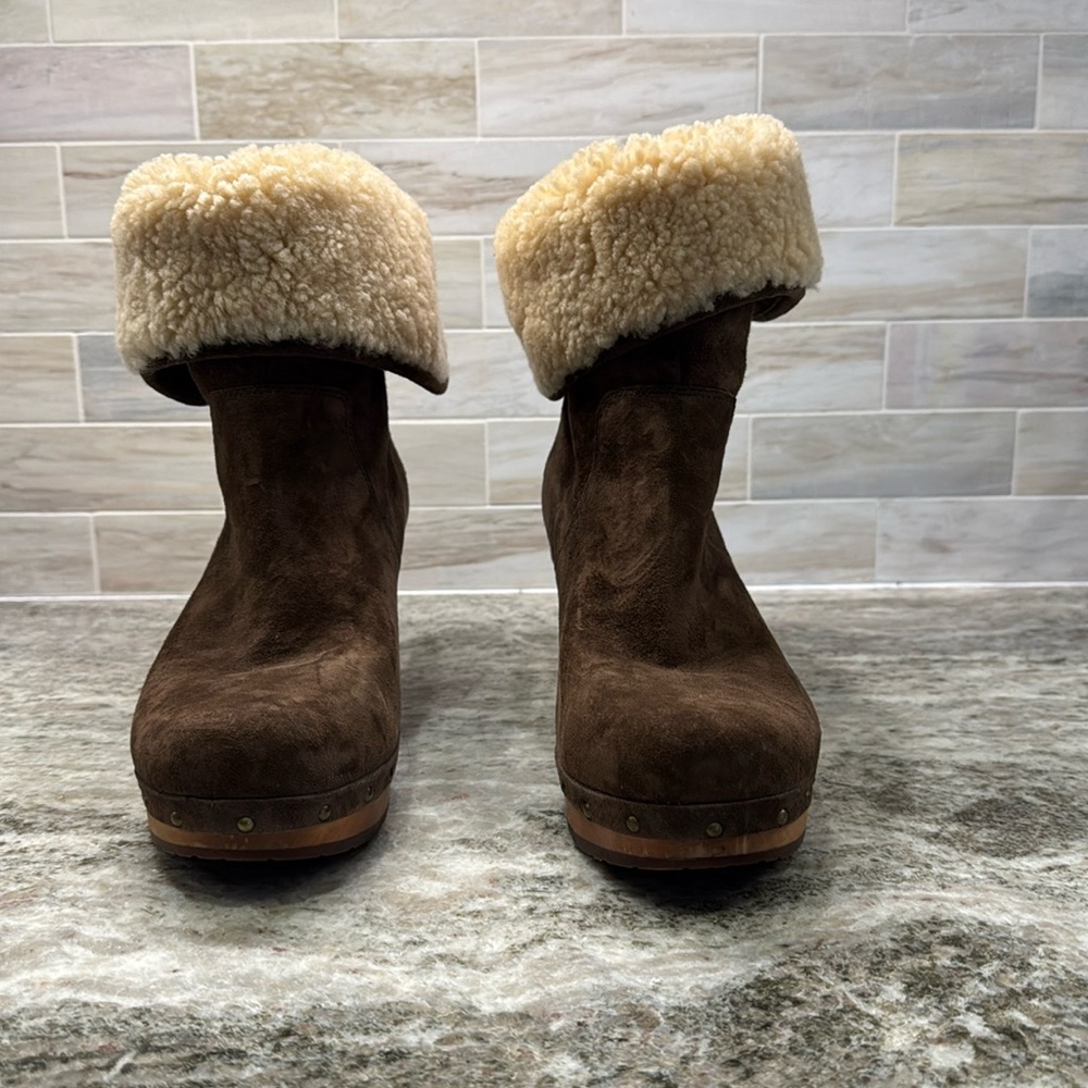 Brown Ugg Boots size 8